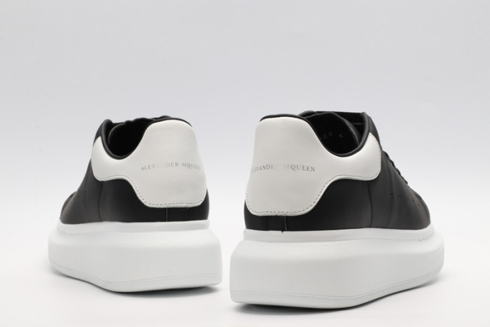 ALEXANDER MCQUEEN SOLE SNEAKERS