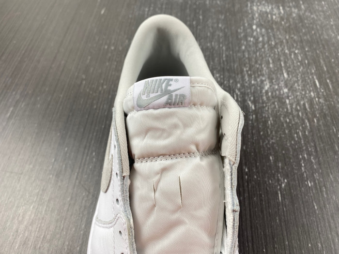 Air Jordan 1 Retro low OG CZ0790-100