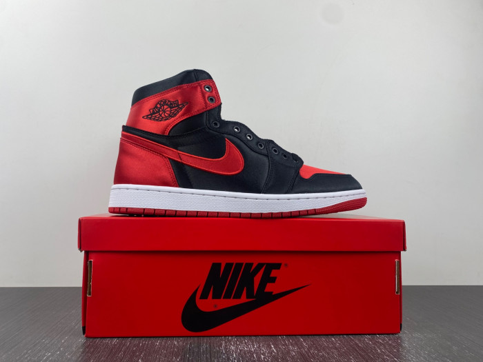 Air Jordan 1 "Satin Bred" (2023) FD4810-061