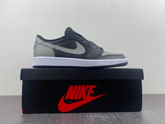 AIR JORDAN 1 RETRO LOW OG 
