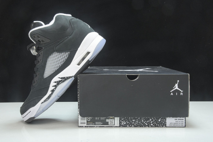 AirJordan 5 Retro Oreo CT4838-011