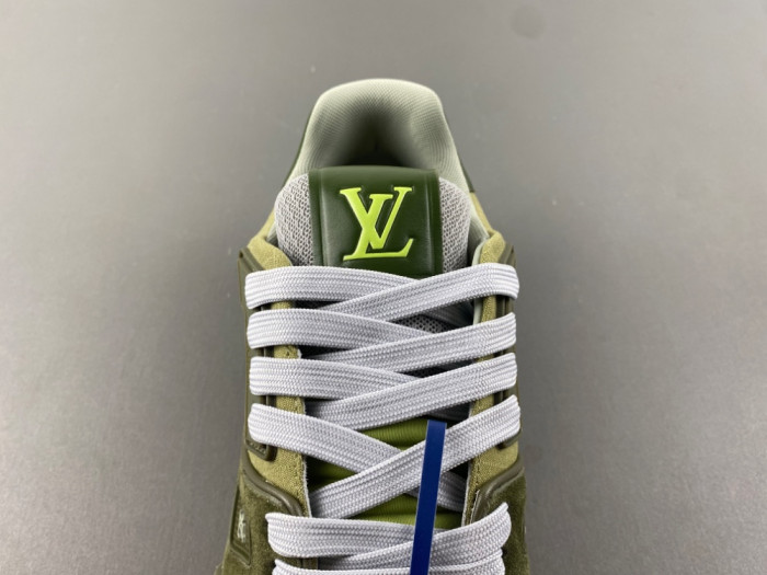 Louis Vuitton LV trainer LVT-202