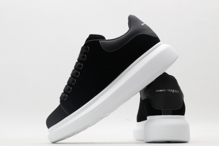 ALEXANDER MCQUEEN SOLE SNEAKERS