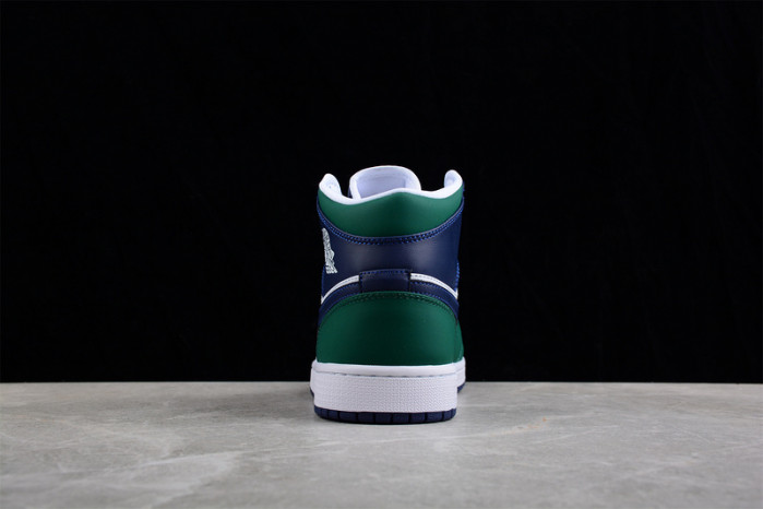 Air Jordan 1 Mid WMNS SE "Noble Green" DZ5326-300