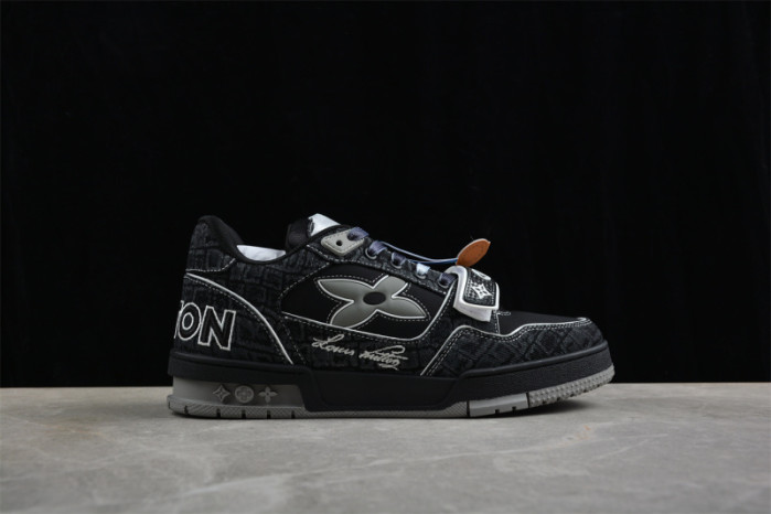 Louis Vuitton LV trainer LVT-209