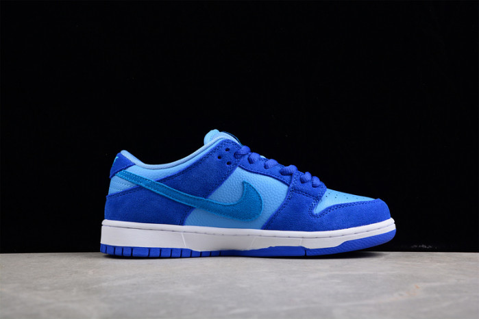 Nike SB Dunk Low"Blue Raspberry” DM0807-400