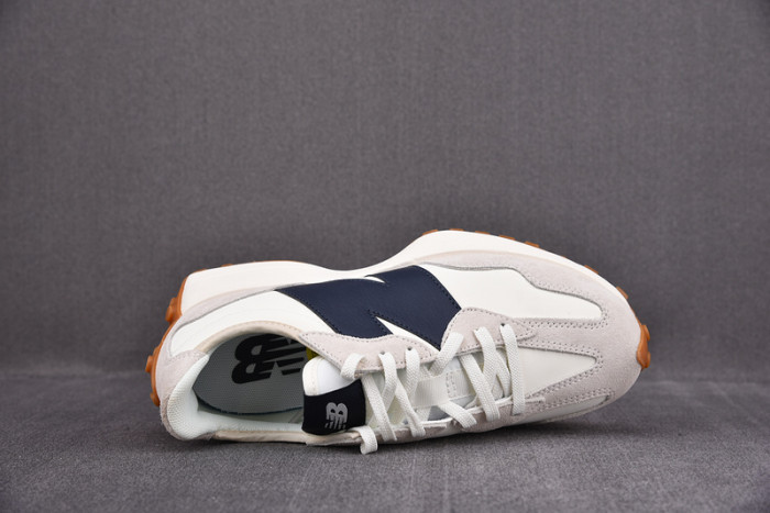 New Balance NB327 A