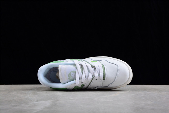 NEW BALANCE 550 WHITE GREEN BB550FS1