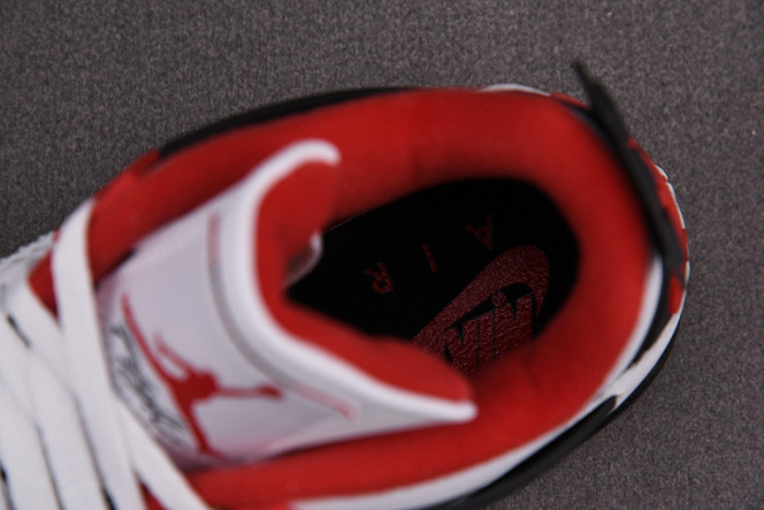 Jordan 4 Retro Fire Red (2020) - DC7770-160