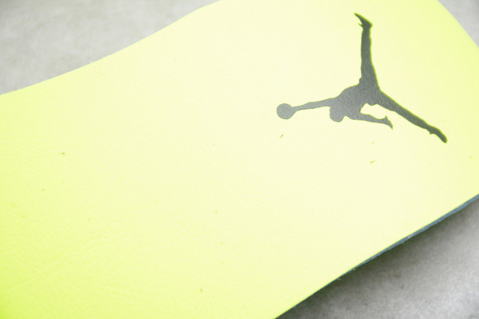 AIR JORDAN 4 FLYKNIT “VOLT” AQ3559-700