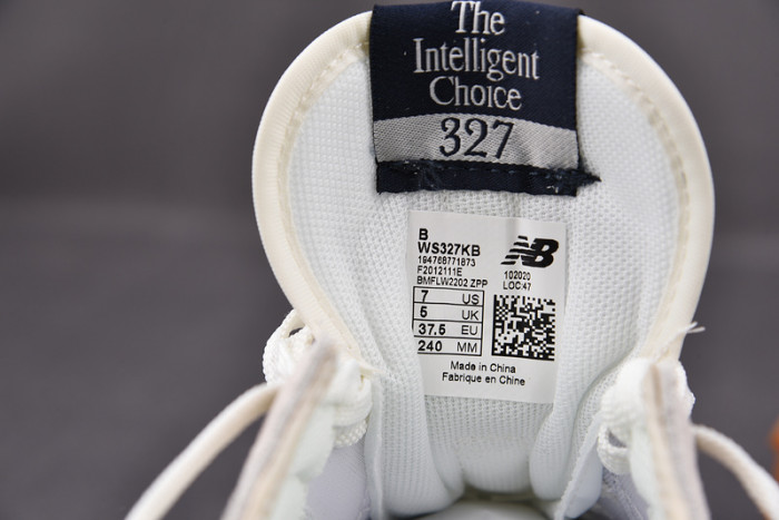 New Balance NB327 A