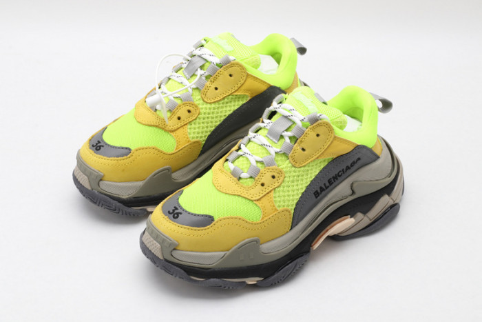 BL TRIPLE S TRAINERS