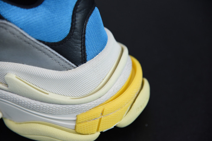 BL TRIPLE S TRAINERS CLEAR SOLE BLUE ADN RED 541624 W09O1 2120