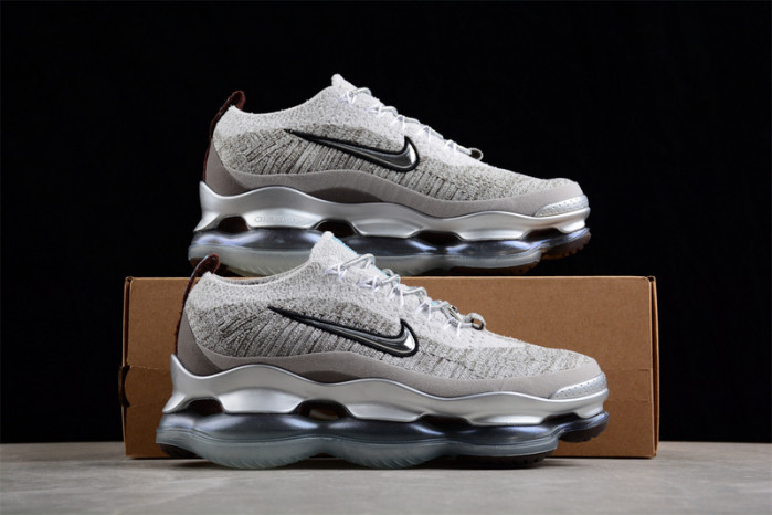 Nike AIR MAX SCORPION FLYKNIT 