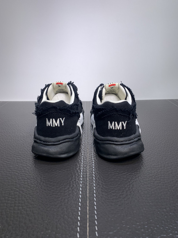 Ma*s*n mihara yasuhiro sneaker mmy-9