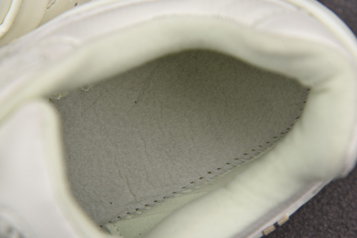 New Balance 2002 ML2002RX