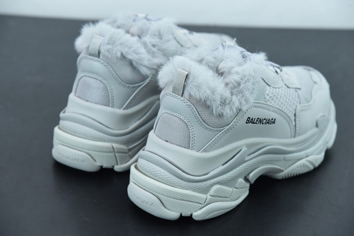 BL TRIPLE S TRAINERS