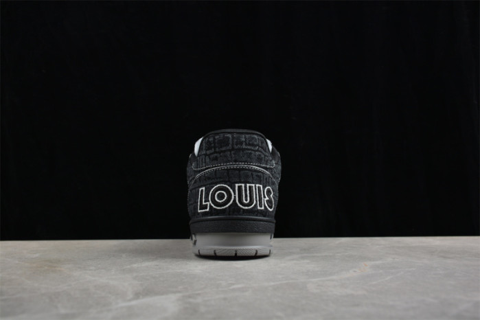 Louis Vuitton LV trainer LVT-209