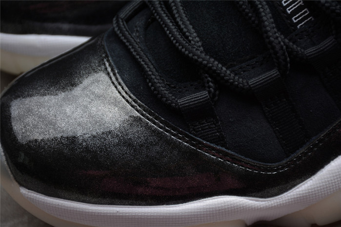 AIR JORDAN 11 RETRO LOW "BARONS" 528895-010