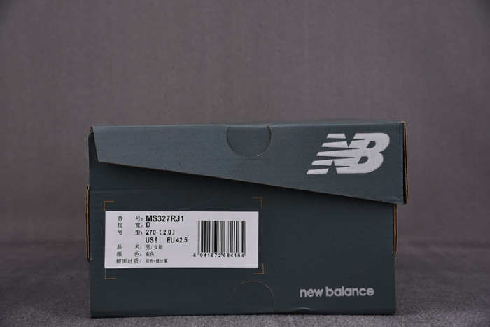 New Balance NB327