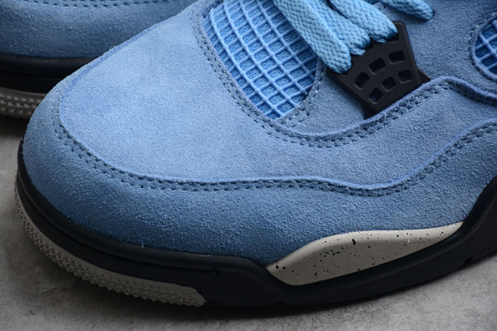 AIR JORDAN 4 RETRO UNIVERSITY BLUE CT8527-400