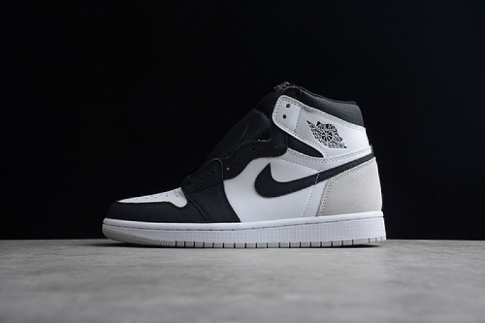 AIR JORDAN 1 HIGH OG “STAGE HAZE” 555088-108