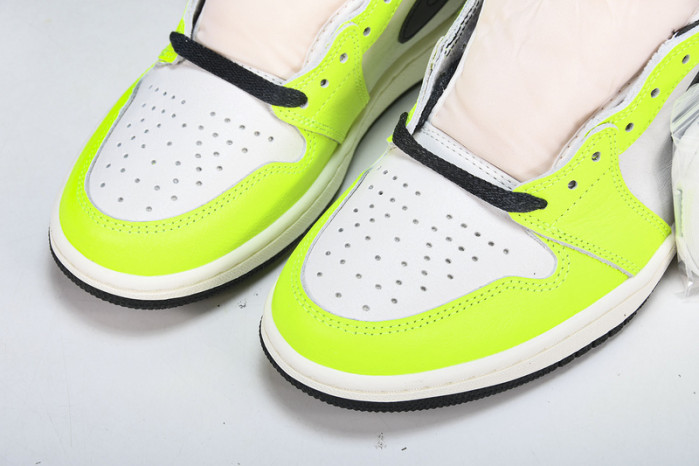 Air Jordan 1 High OG "Volt" AJ1 555088-702