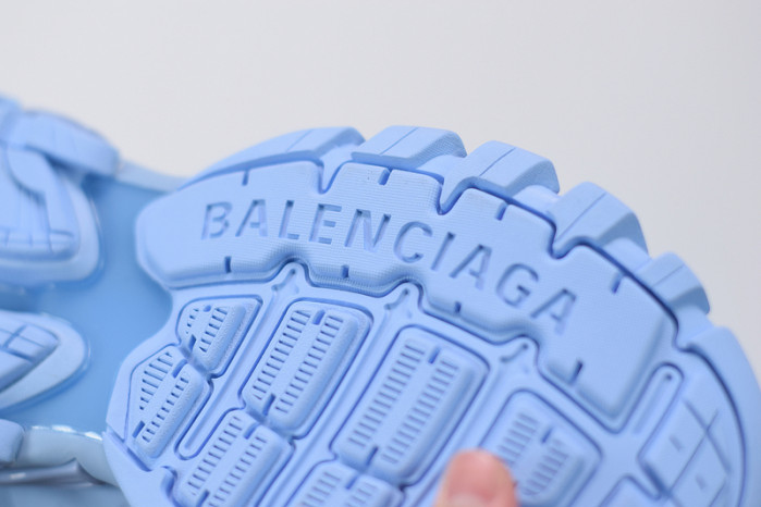 BC TRIPLE TRAINER 542023 W2LA1 4800