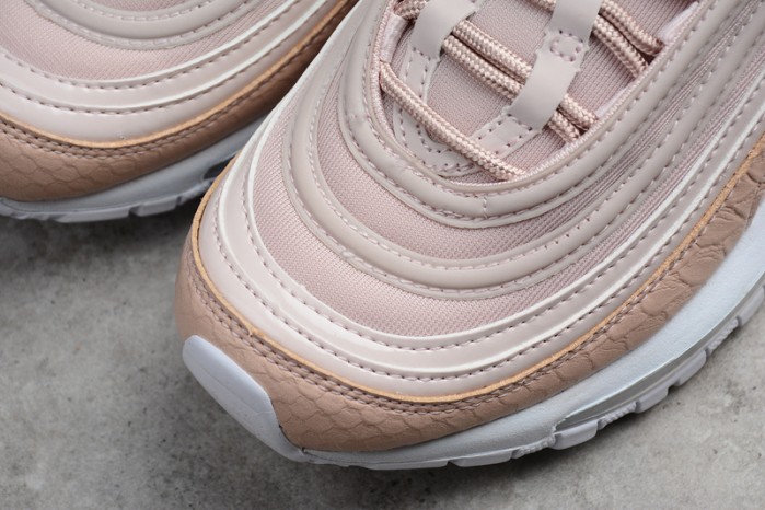 NIKE womens AIR MAX 97 PRM "PINK SCALES" 917646-600