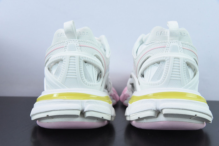 BC TRIPLE TRAINER 568615 W3AE2 7745