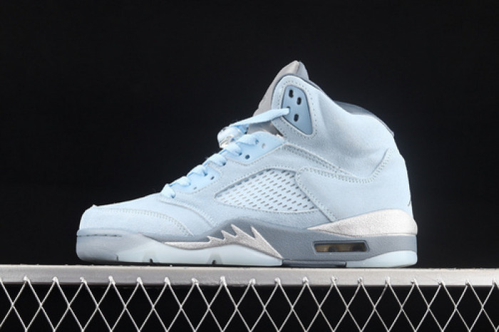 Wmns Air Jordan 5 Retro 