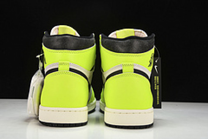 Air Jordan 1 High OG "Volt" AJ1 555088-702