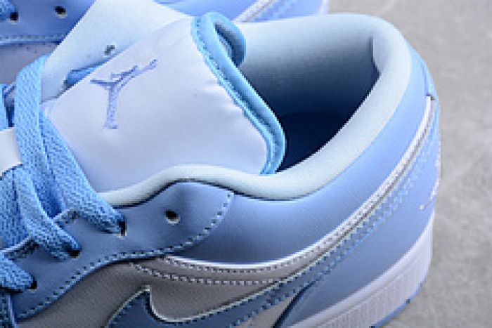 Air Jordan 1 Low "Aluminum" DC0774-141