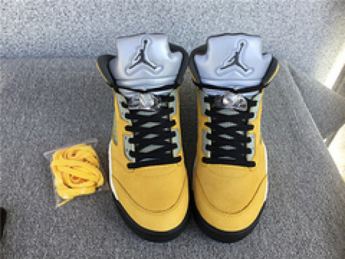 AIR JORDAN 5 RETRO TOKYO T23 454783-701
